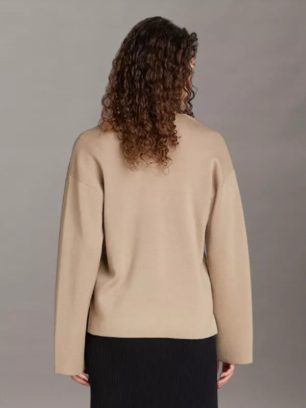 Amphora Wool Blend V-Neck Sweater