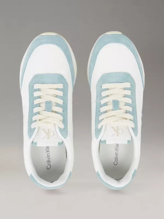 Bright White/Blue Surf/Eggshell Trainers